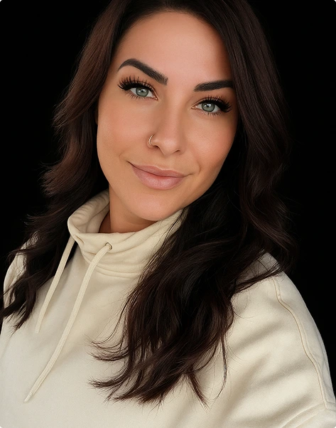 Leistey Headshot